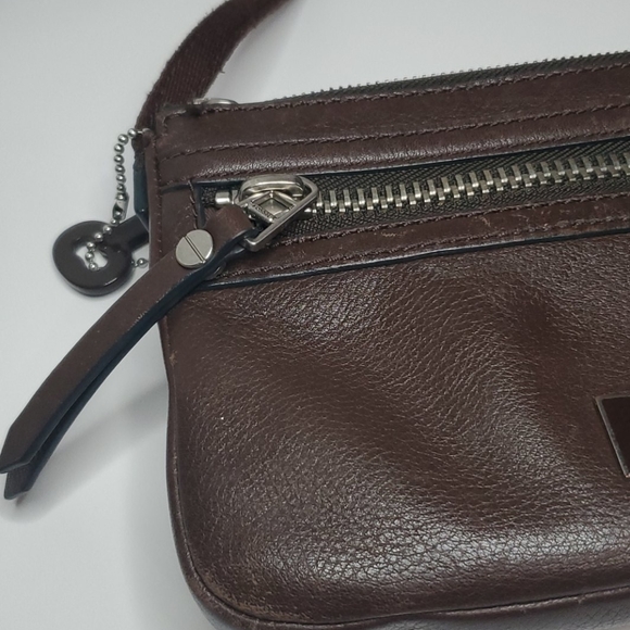 Fossil bag /leather / accepting offers - Picture 4 of 7
